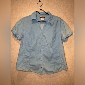Columbia Sportswear Vintage Style Blue Button Down T-Shirt Fishing Shirt Size XL